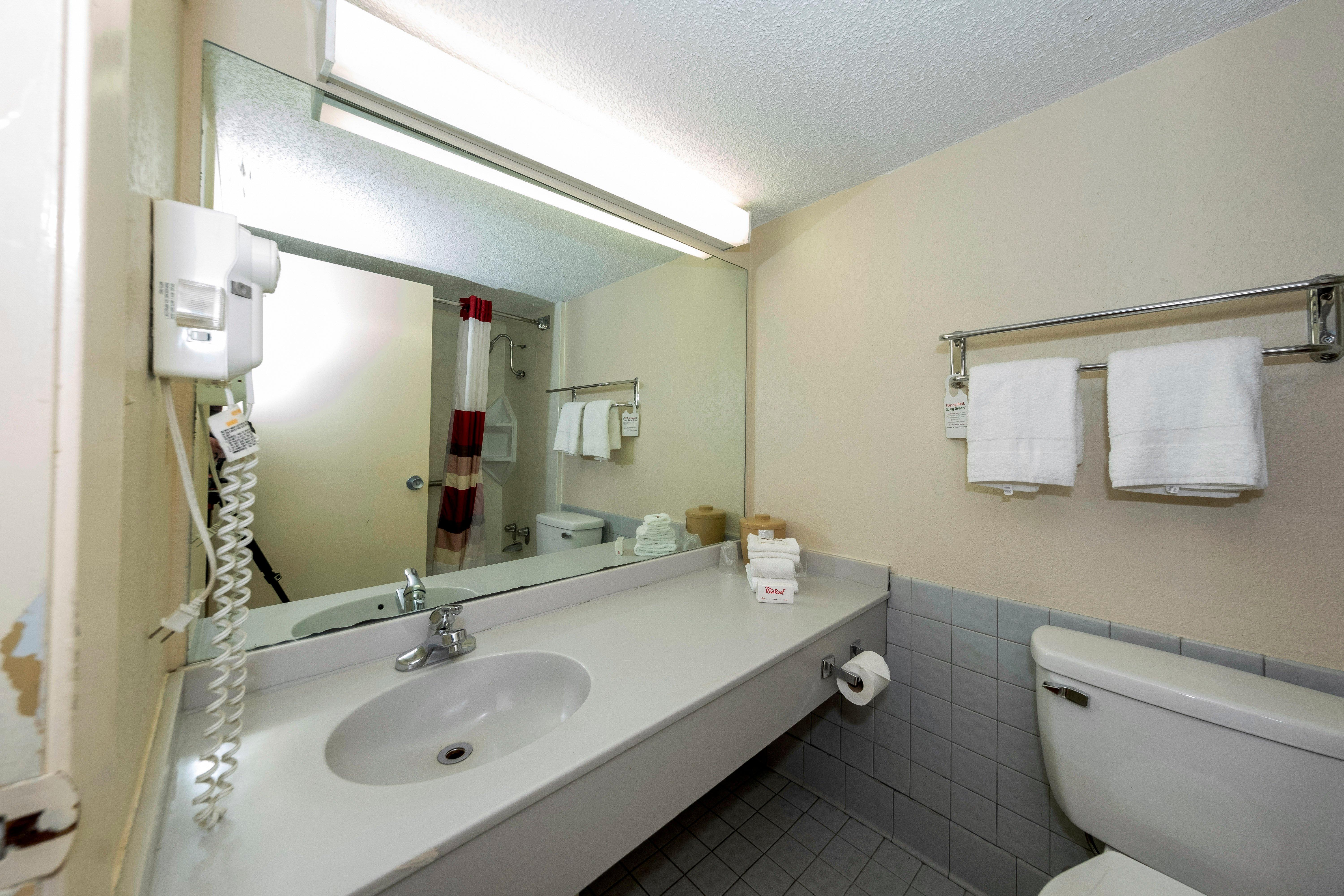 Red Roof Inn Meridian Luaran gambar